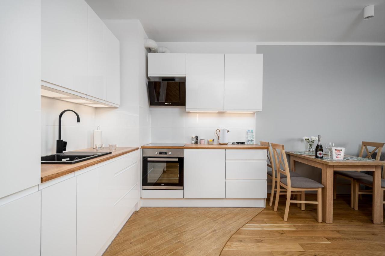 Warsaw Apartments White Luaran gambar