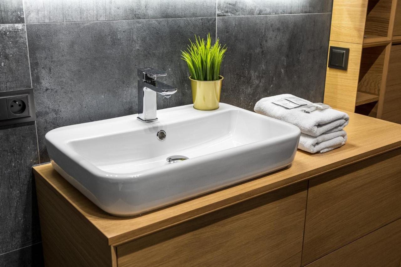 Warsaw Apartments White Luaran gambar